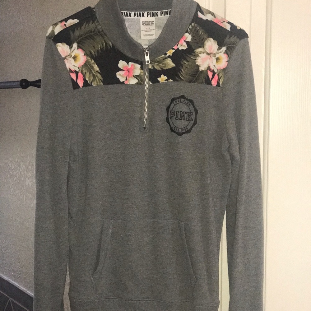 Victoria’s Secret Pink Sweatshirt Size Small